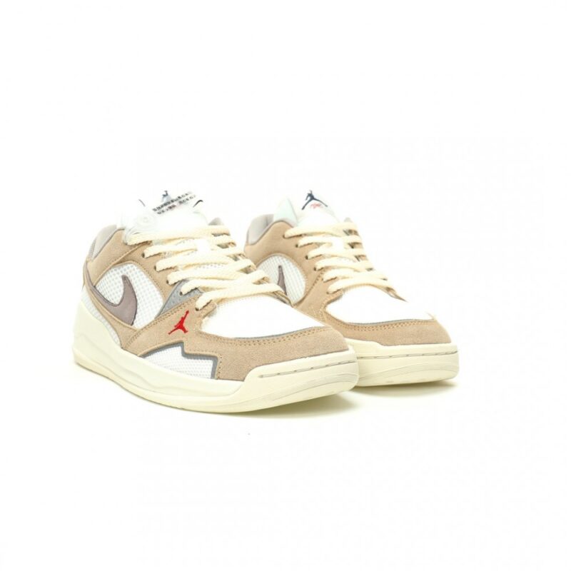 【AT12138】Jordan CMFT Eraシリーズ スエード/合成革メッシュスニーカー | Jordan