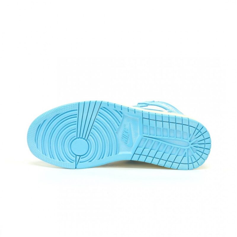 【AT12139】ナイキ エアジョーダン 1 レトロハイOG 'UNC Reimagined' - バスケットボール文化とストリートファッションの融合 | Air Jordan