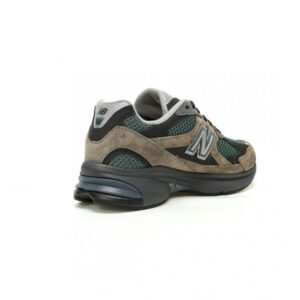 【AT12140】ニューバランス New Balance M2010シリーズ レトロなダッドスニーカー | New Balance