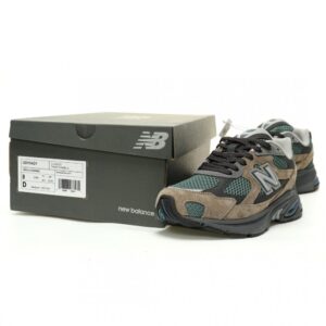 【AT12140】ニューバランス New Balance M2010シリーズ レトロなダッドスニーカー | New Balance
