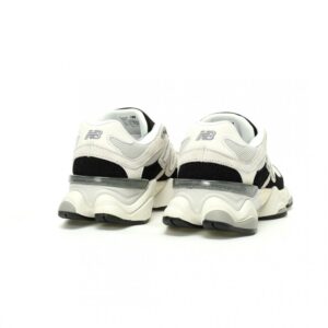 【AT12141】New Balance 9060 シリーズ レトロスニーカー | メッシュ生地とソール構造 | デイリー通勤に最適 | New Balance