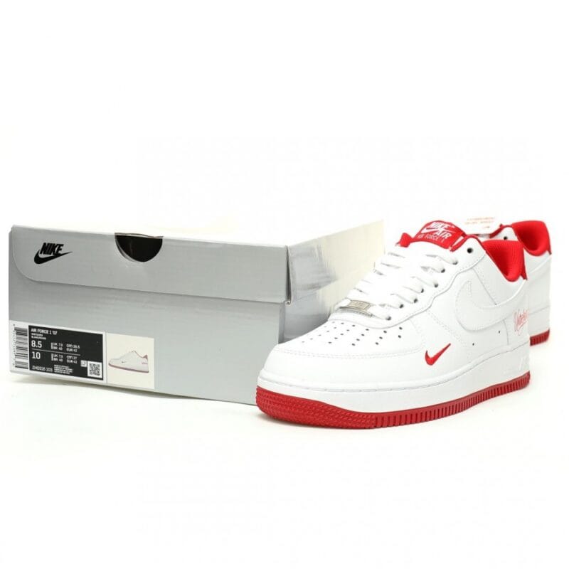 【AT12156】UNDEFEATED x ナイキ Air Force 1 コラボ ロートップスニーカー | Nike x Undefeated
