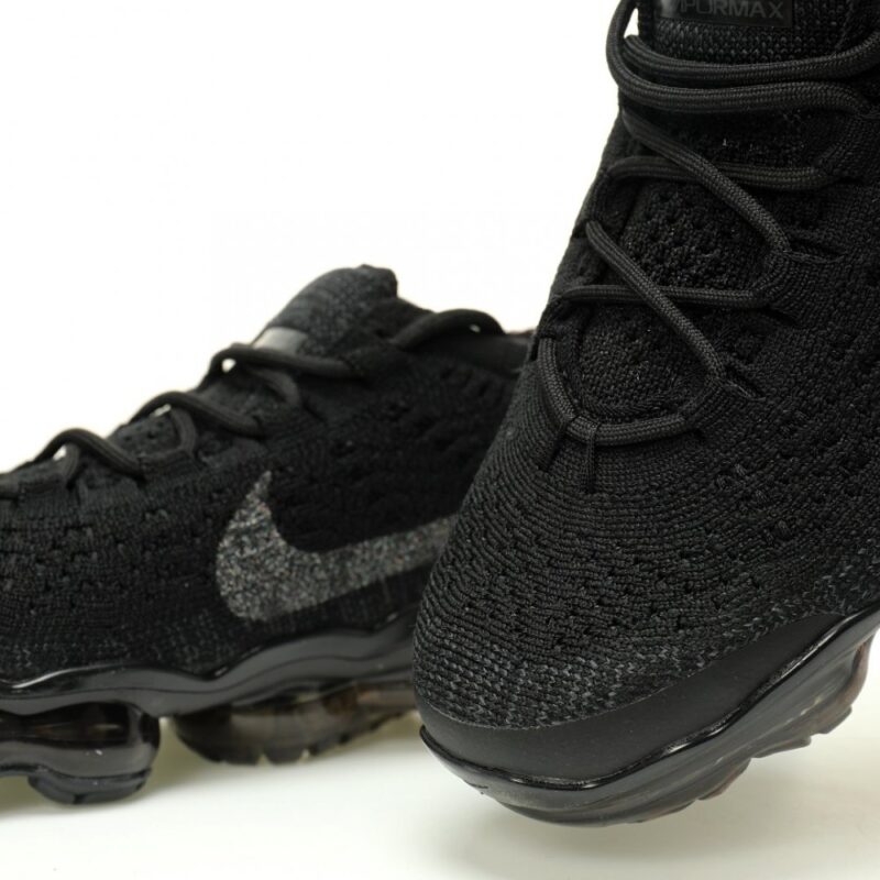 【AT12190】ナイキVaporMax 2023 - ブラックセメントグレーの未来的なスポーツランニングシューズ | Air Max
