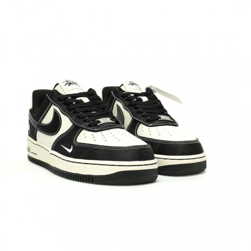 【AT12203】Stussy x Nike Air Force 1: ストリートファッションのトレンドアイテム | Stussy x Nike