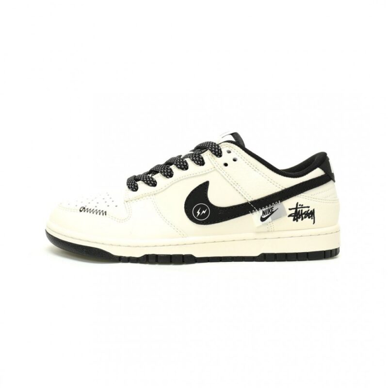 【AT12252】Stussy x ナイキSB ダンクロー スニーカー - ストリートカルチャーとスポーツ美学の融合 | Nike x Stussy