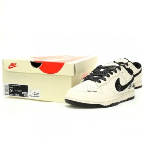 【AT12252】Stussy x ナイキSB ダンクロー スニーカー - ストリートカルチャーとスポーツ美学の融合 | Nike x Stussy