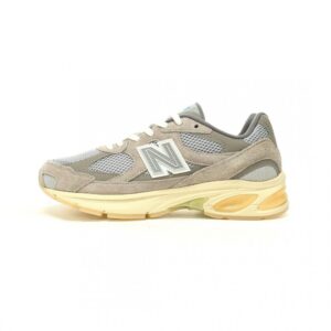 【AT12259】ニューバランス M2010シリーズ レトロランニングシューズ | New Balance