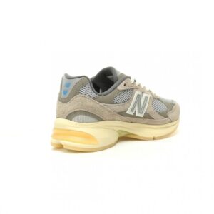 【AT12259】ニューバランス M2010シリーズ レトロランニングシューズ | New Balance