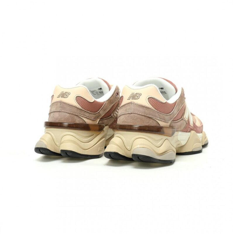 【AT12260】New Balance 9060 'サーモンホワイト' レトロランニングシューズ | New Balance