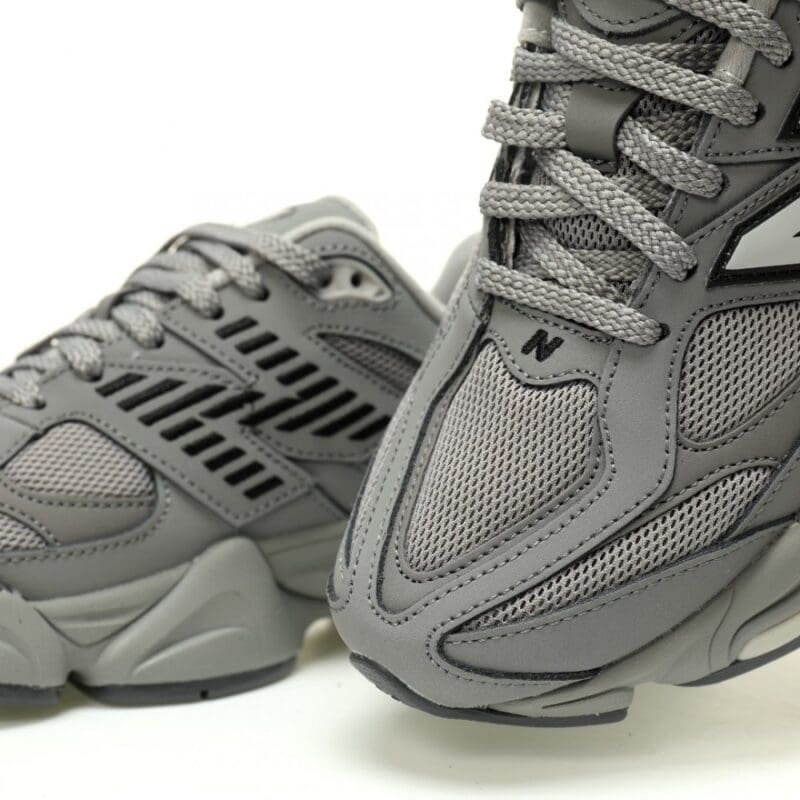 【AT12261】ニューバランス 9060シリーズ レトロスニーカー｜Shadow Grey Blackカラー｜ABZORBクッショニングテクノロジー | New Balance