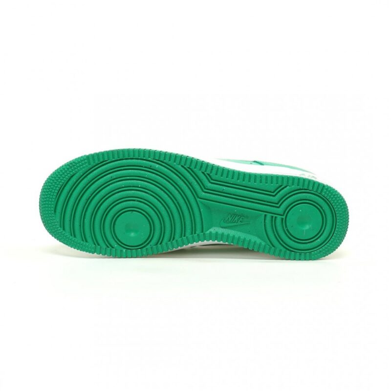 【AT12282】Nike（ナイキ）Air Force 1 '07 Low Stadium Green - クラシックなローカットサミットグリーン | AF1