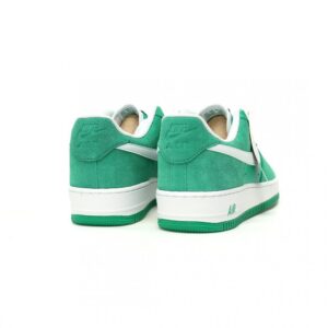 【AT12282】Nike（ナイキ）Air Force 1 '07 Low Stadium Green - クラシックなローカットサミットグリーン | AF1