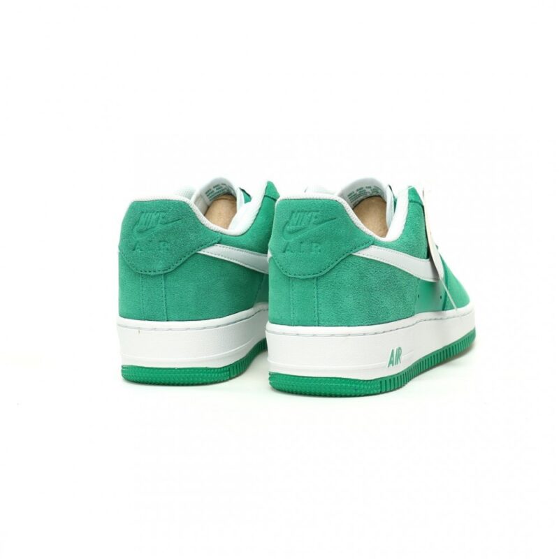 【AT12282】Nike（ナイキ）Air Force 1 '07 Low Stadium Green - クラシックなローカットサミットグリーン | AF1