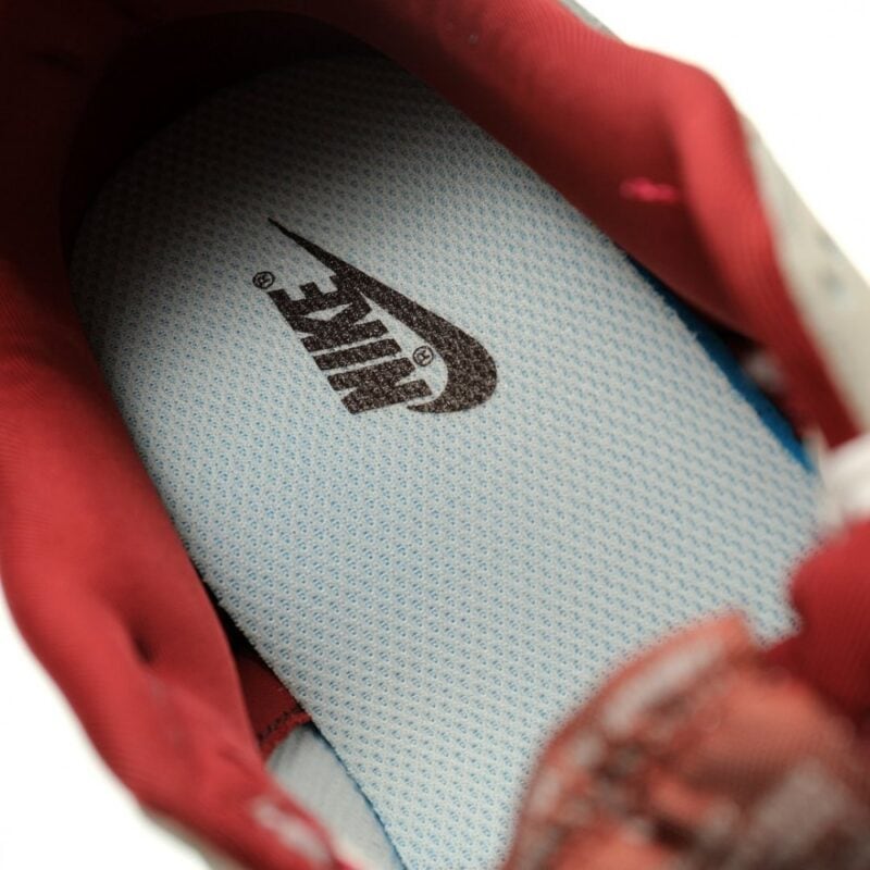 【AT12289】Gucci x Nike SB Dunk Low コラボ スニーカー 高級レザーと快適なサポート | Gucci x Nike