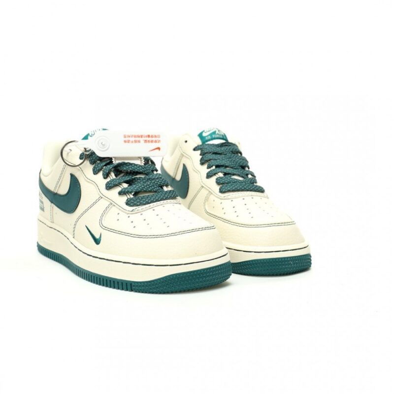 【AT12297】Supreme×Gucci×Nike Air Force 1 Low 三つのブランドコラボシューズ | Nike Air Force 1