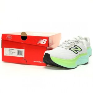 【AT12309】ニューバランスフレッシュフォームXモアV6ランニングシューズ | New Balance