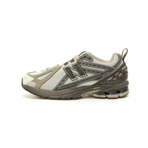 【AT12310】New Balance ニューバランス M1906Rレトロランニングシューズ｜都会的なダッドシューズデザイン｜革新的な機能性とファッション性 | New Balance