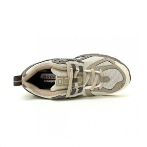 【AT12310】New Balance ニューバランス M1906Rレトロランニングシューズ｜都会的なダッドシューズデザイン｜革新的な機能性とファッション性 | New Balance