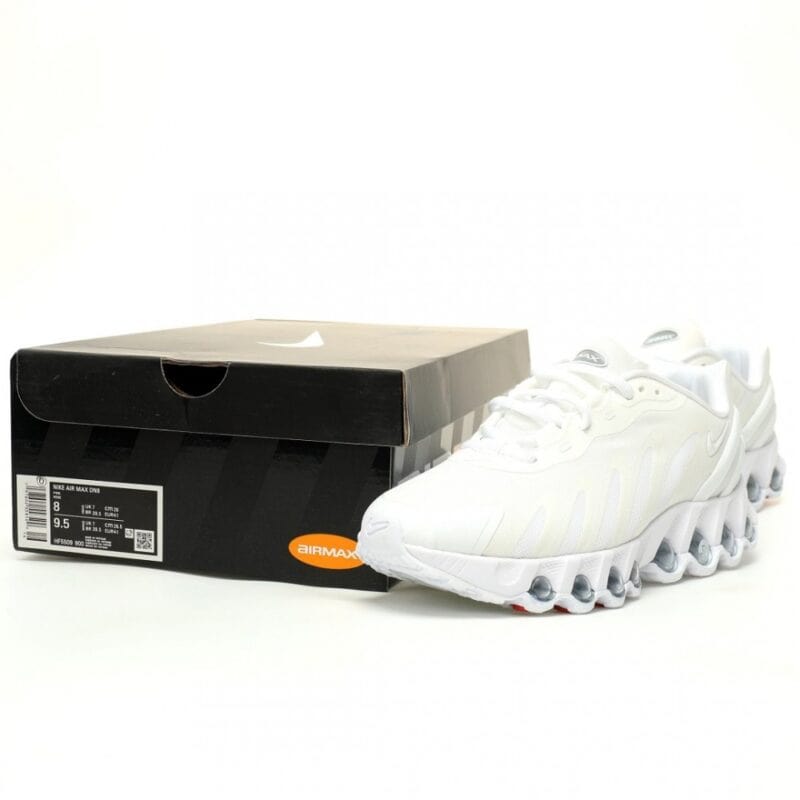 【AT12318】ナイキAir Max DNプレミアムスニーカー - 高級なオールホワイトカラー | Nike Air Max