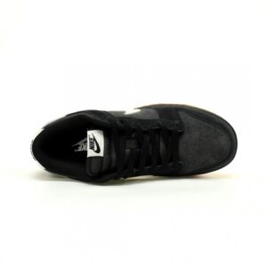 【AT12323】ナイキSB ダンク ロー ブラックグレースウェード スケートシューズ | Nike x Dunk