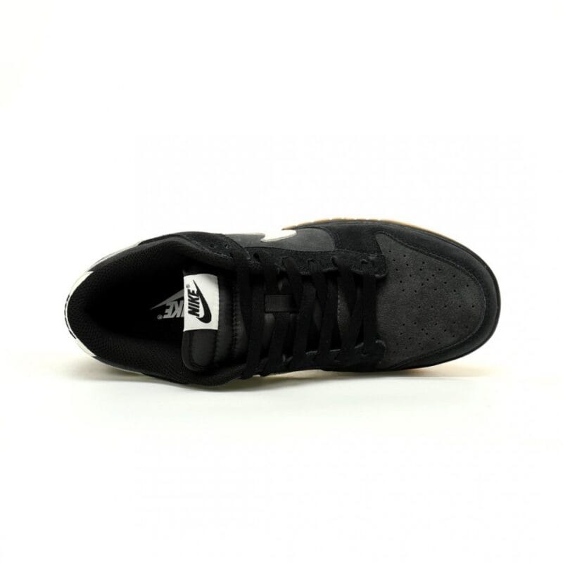 【AT12323】ナイキSB ダンク ロー ブラックグレースウェード スケートシューズ | Nike x Dunk