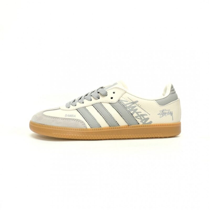 【AT12330】ステューシー x アディダス オリジナルス コラボ Samba OG スニーカー | Stussy x Adidas
