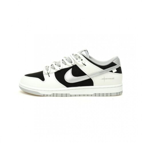 【AT12346】ナイキSBダンクロー パイソン柄スニーカー ホワイトブラックシルバー | Nike Dunk