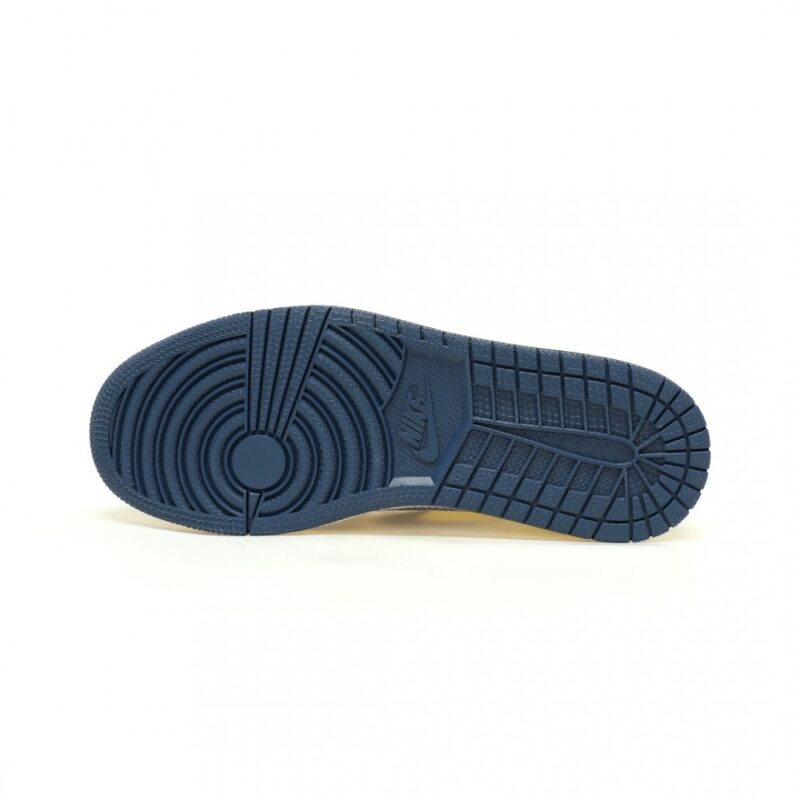 【AT12348】限定版ルイ・ヴィトン x トラビス・スコット x ナイキ エア・ジョーダン 1 コラボスニーカー | LV x Nike