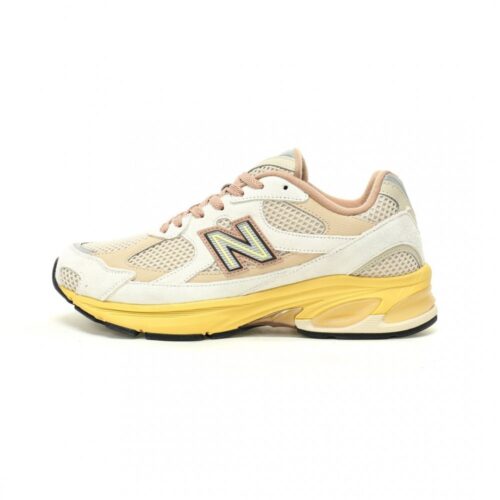 【AT12372】ニューバランスM2010シリーズ ロープロファイルスポーツシューズ | New Balance