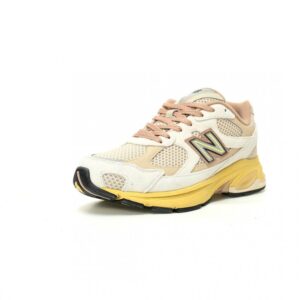 【AT12372】ニューバランスM2010シリーズ ロープロファイルスポーツシューズ | New Balance