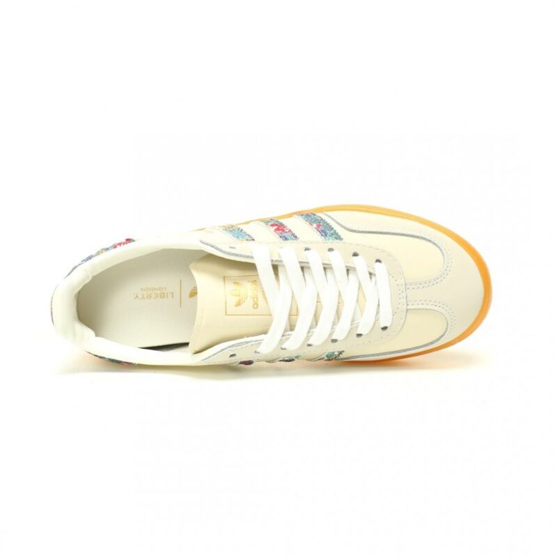 【AT12381】Adidas(アディダス) Gazelle Indoor トレーナー - シンプルでエレガントなデザインが魅力のスニーカー | Adidas Originals