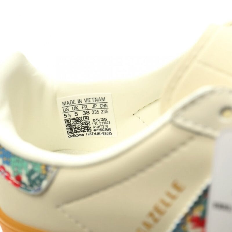 【AT12381】Adidas(アディダス) Gazelle Indoor トレーナー - シンプルでエレガントなデザインが魅力のスニーカー | Adidas Originals