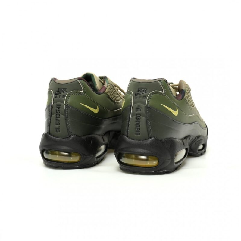 【AT12387】Corteiz x Nike Air Max 95コラボシューズ - ストリートカルチャーとスポーツメガブランドの融合 | Nike Air Max