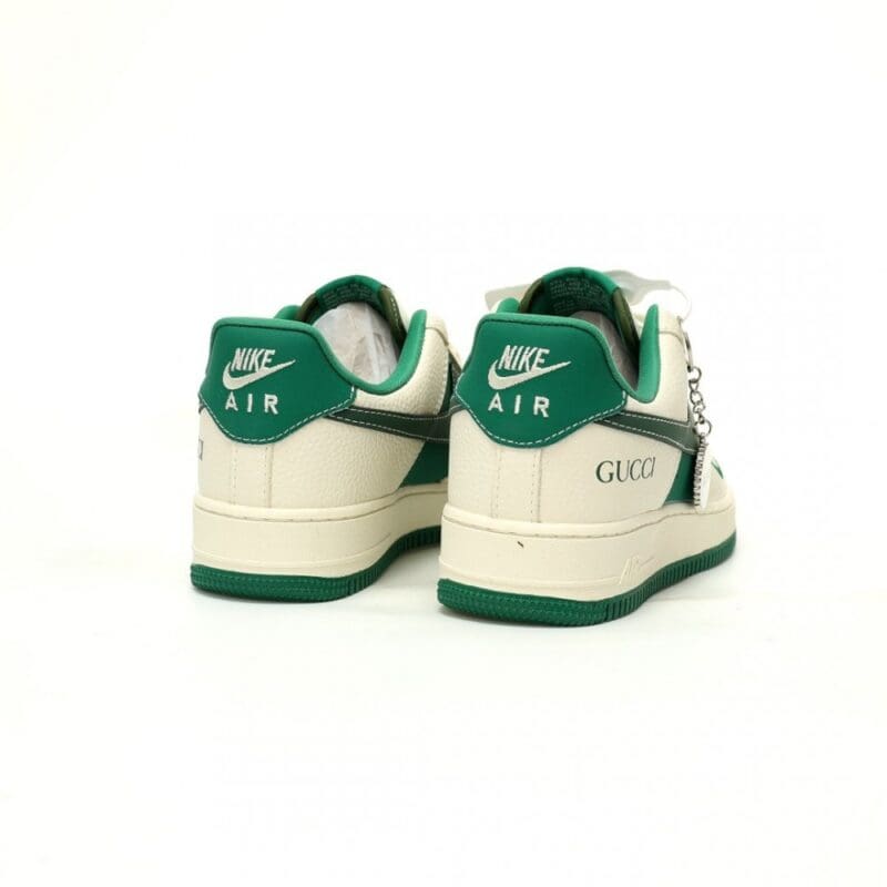 【AT12413】エア フォース 1 x グッチ カスタムスニーカー - 高級なストリートファッション | Nike x Gucci