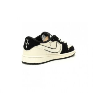 【AT12418】ナイキ エア ジョーダン 1 Low OG × LABUBU コラボ スニーカー | Air Jordan