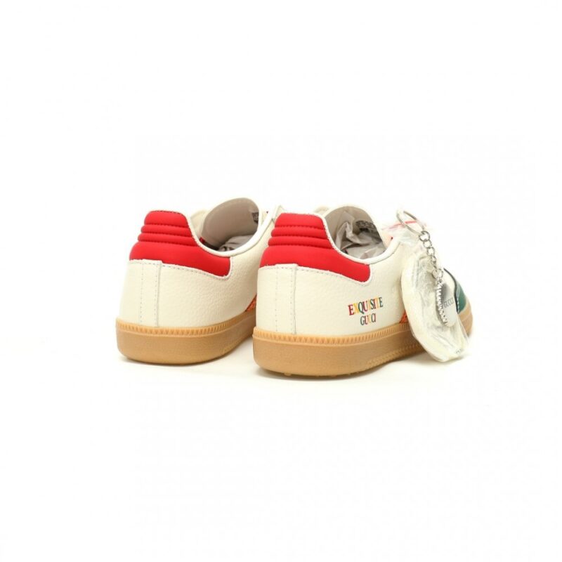 【AT12435】Gucci x アディダスオリジナル Samba OG スニーカー - 豪華なコラボ最高傑作 - ストリートファッションとスポーツ精神の融合 | Gucci x Adidas