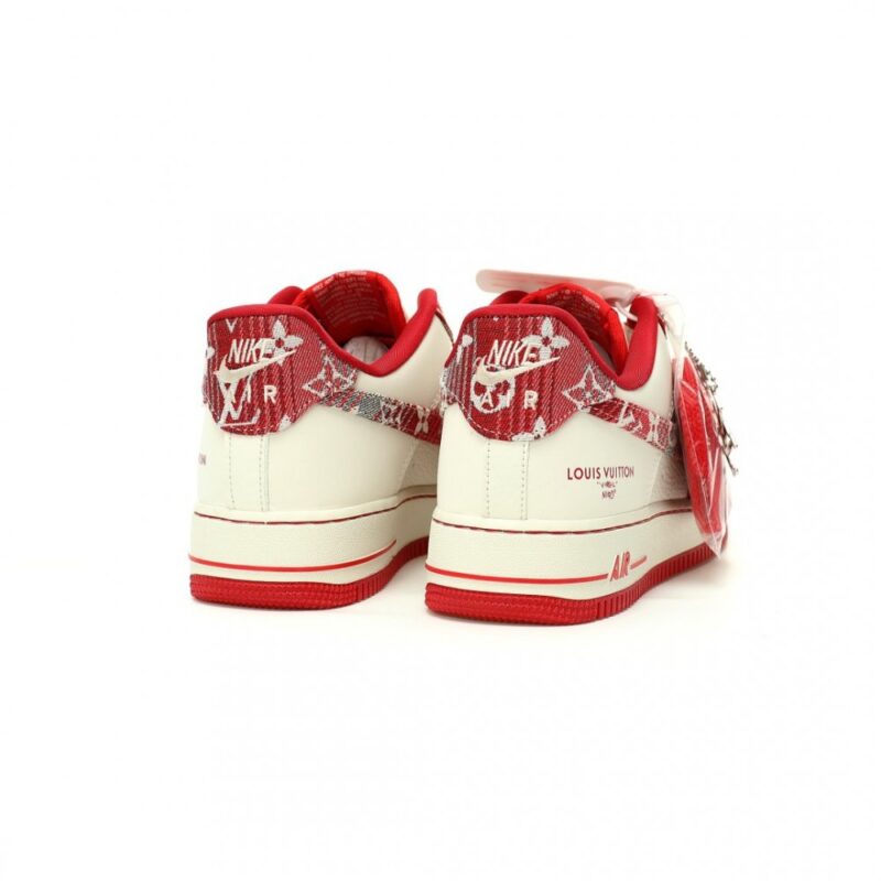 【AT12441】Louis Vuitton × Nike Air Force 1コラボスニーカー 限定デザイン | Nike x Louis Vuitton