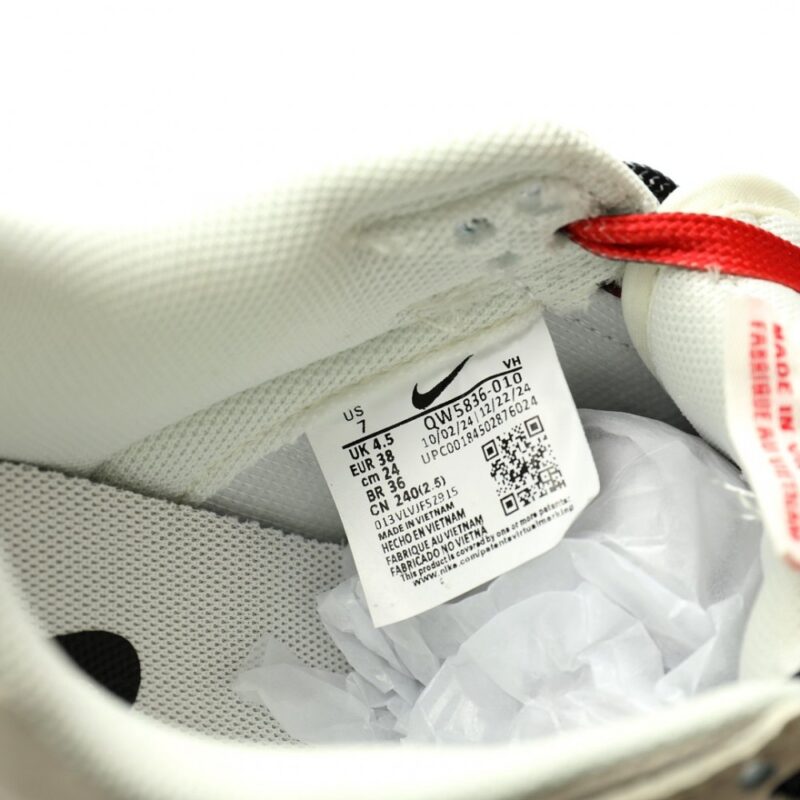 【AT12444】シュプリーム x ナイキSB ダンクロー スニーカー 復活🔥✨👟 | Nike Dunk