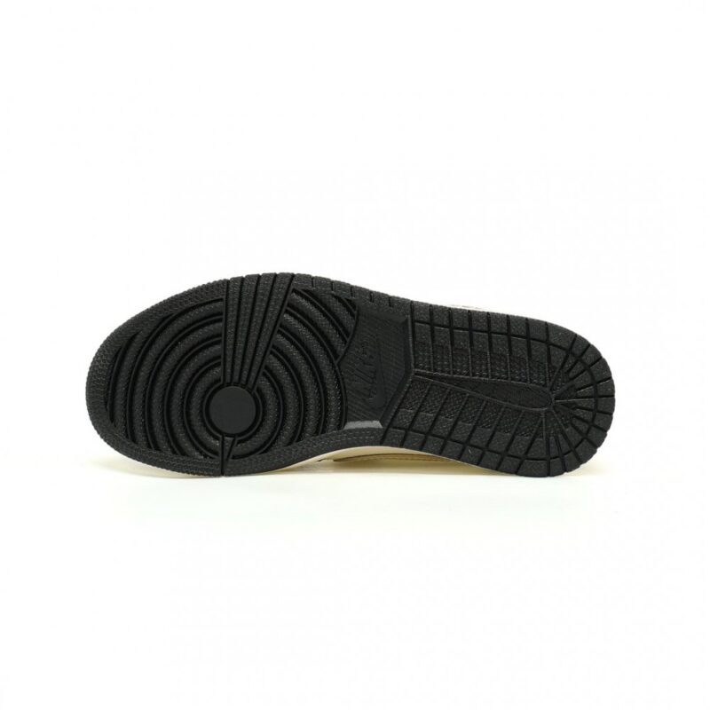 【AT12447】ナイキ×グッチコラボAir Jordan 1 Low スニーカー | Nike x Gucci