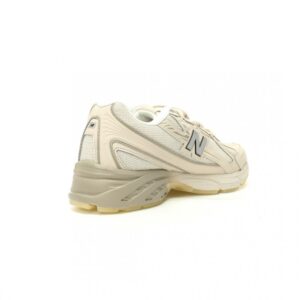 【AT12454】New Balance MR740シリーズ レトロランニングシューズ | New Balance
