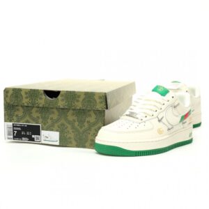 【AT12467】ナイキ×グッチAir Force 1スニーカー： 非凡なコラボレーション | Gucci x Nike