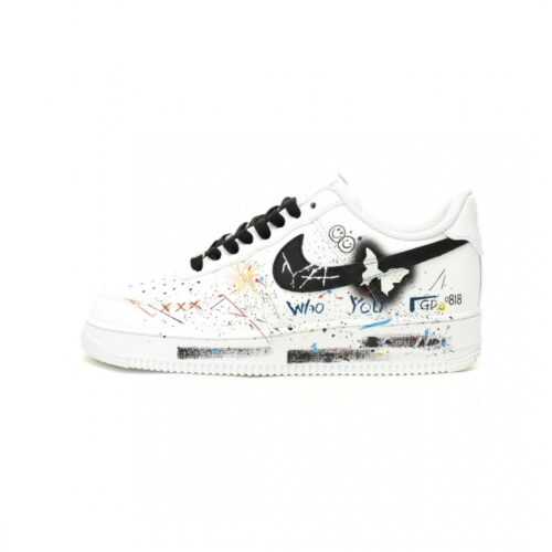 【AT12468】Nikeナイキ Air Force 1 07 Low スニーカー - ファッションと快適性が融合したストリートスタイル | Air Force 1