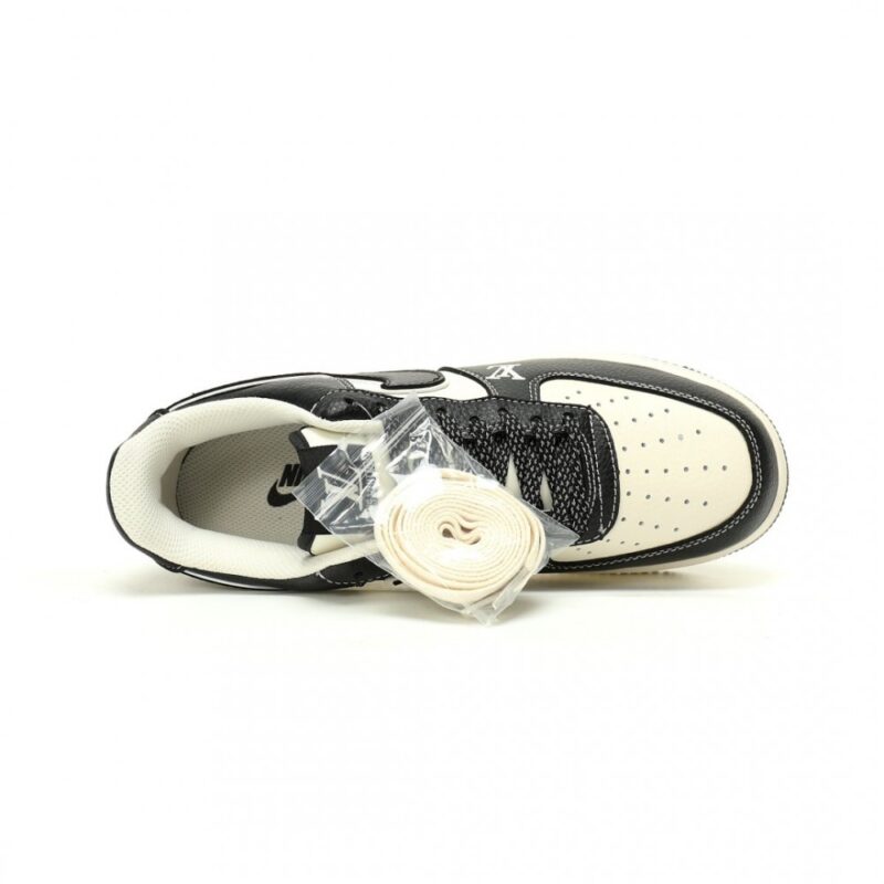 【AT12470】Louis Vuitton × ナイキ Air Force 1 コラボスニーカー - 高級レザー素材で贅沢に輝く | Louis Vuitton x Nike
