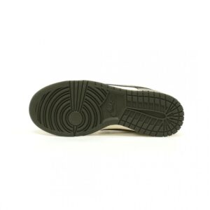 【AT12472】ナイキSB Dunk Low 'Cargo Khaki' - ストリートファッションとスケートボードカルチャーの融合 | Nike Dunk