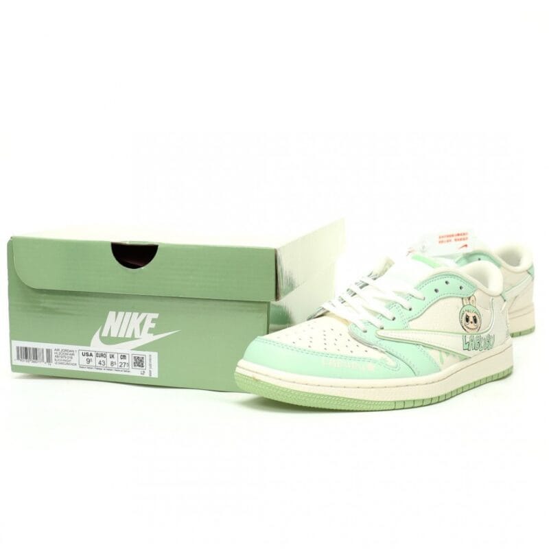 【AT12474】Nike x LABUBUコラボ Air Jordan 1 Low OG - グリーンとクリームホワイトのキュートなスニーカー | Nike x Labubu