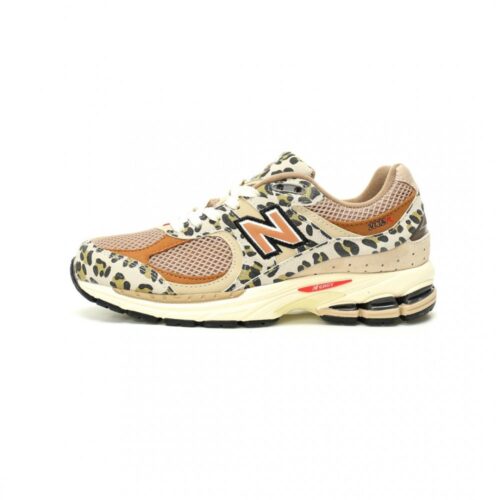 【AT12517】New Balance ニューバランス Cheetah Printチータープリントスニーカー 2002Rシリーズ | New Balance
