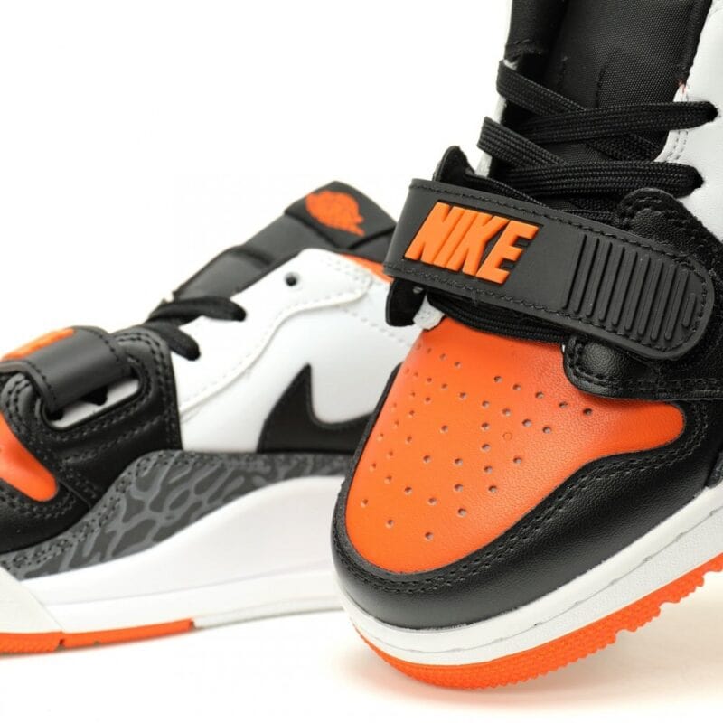 【AT12522】ナイキ Air Jordan Legacy 312 Low ハイブリット デザインシューズ | Air Jordan