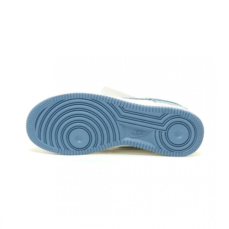 【AT12524】ルイ・ヴィトン x ナイキAir Force 1 スニーカー | ファッション愛好家のための限定コラボ | Nike x Louis Vuitton