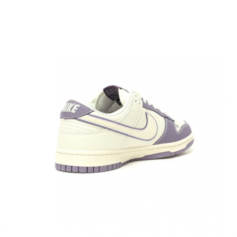 【AT12525】Nike SB Dunk Low x LABUBU コラボ ローカットカジュアルスケートボードシューズ | Dunk