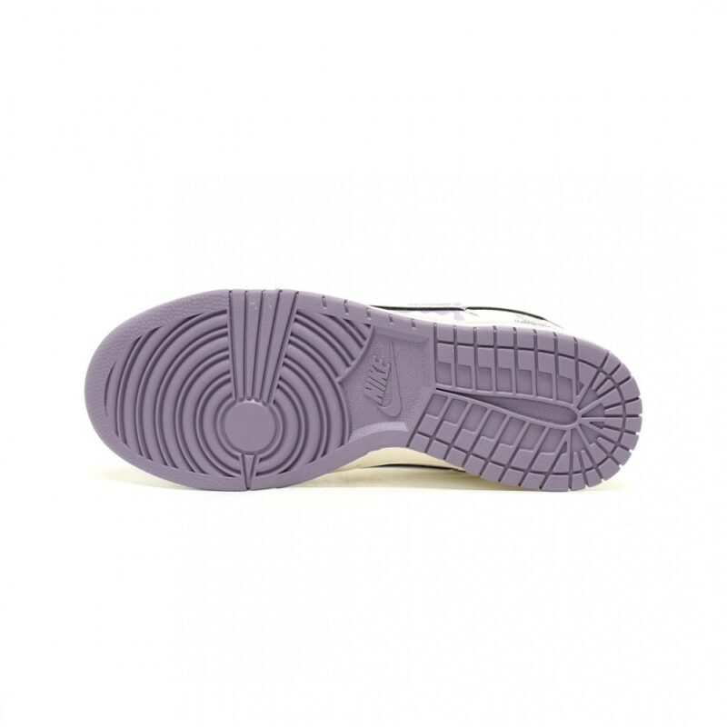 【AT12525】Nike SB Dunk Low x LABUBU コラボ ローカットカジュアルスケートボードシューズ | Dunk